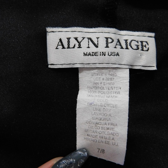 Alyn Paige Black and White Floral Print Dress - Picture 3 of 3